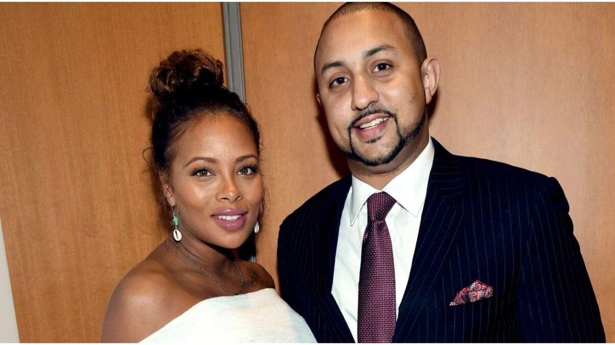 eva marcille twin sister