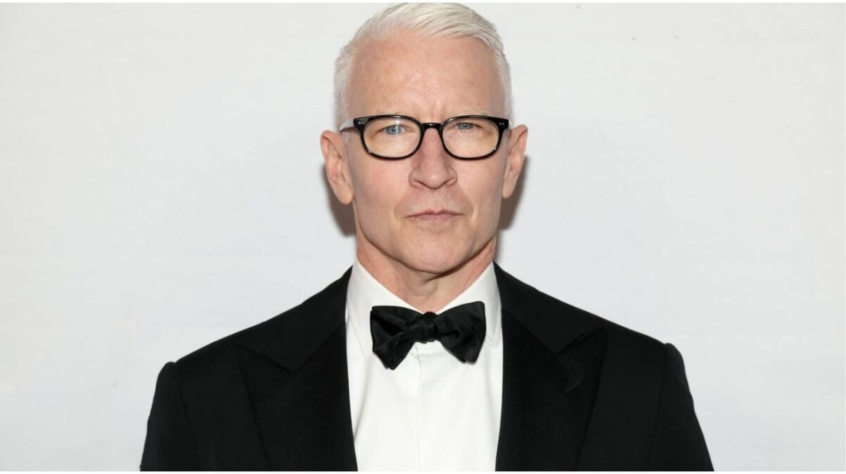 anderson cooper net worth